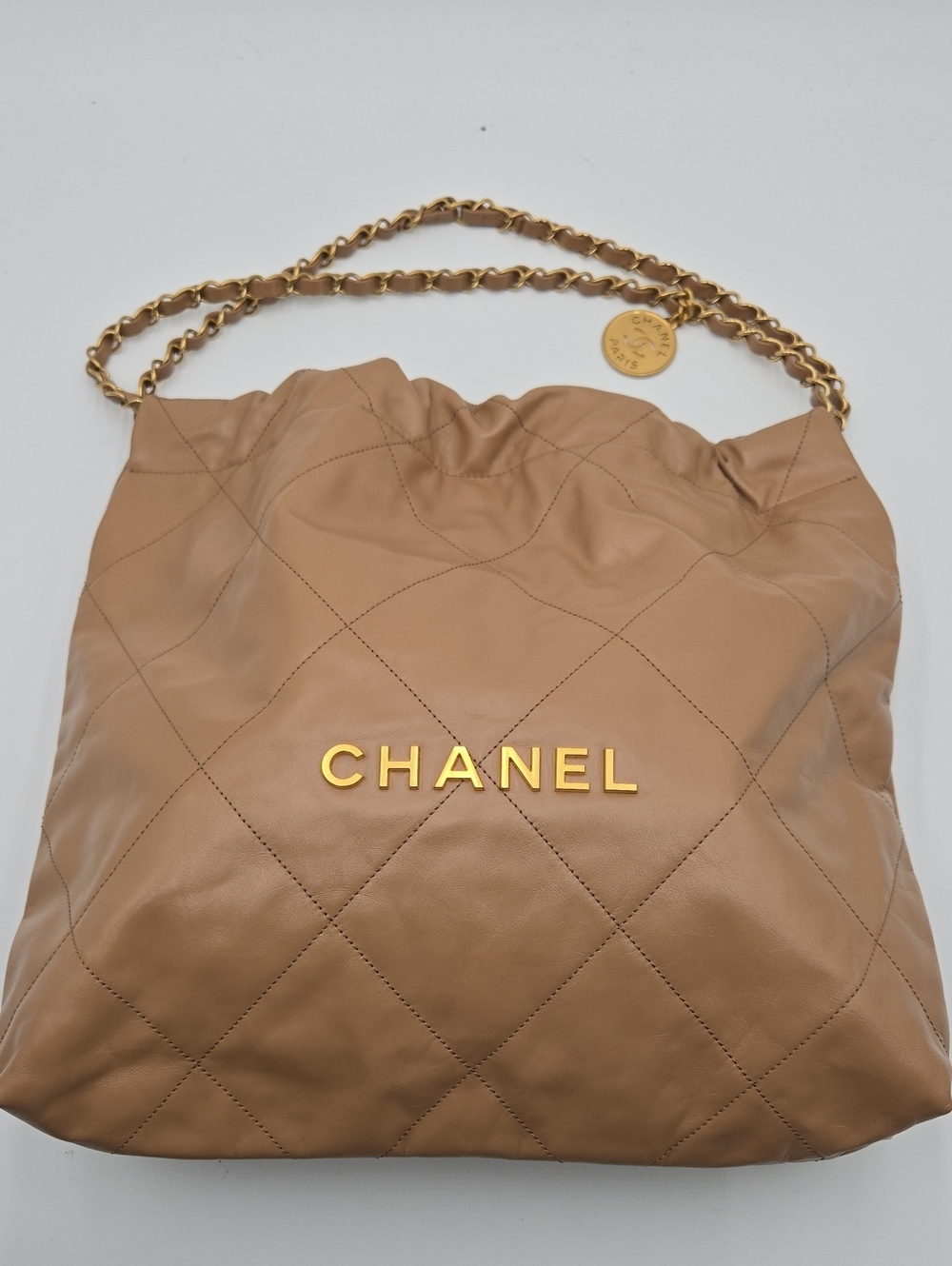 CHANEL 22